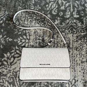 Michael Kors cross body